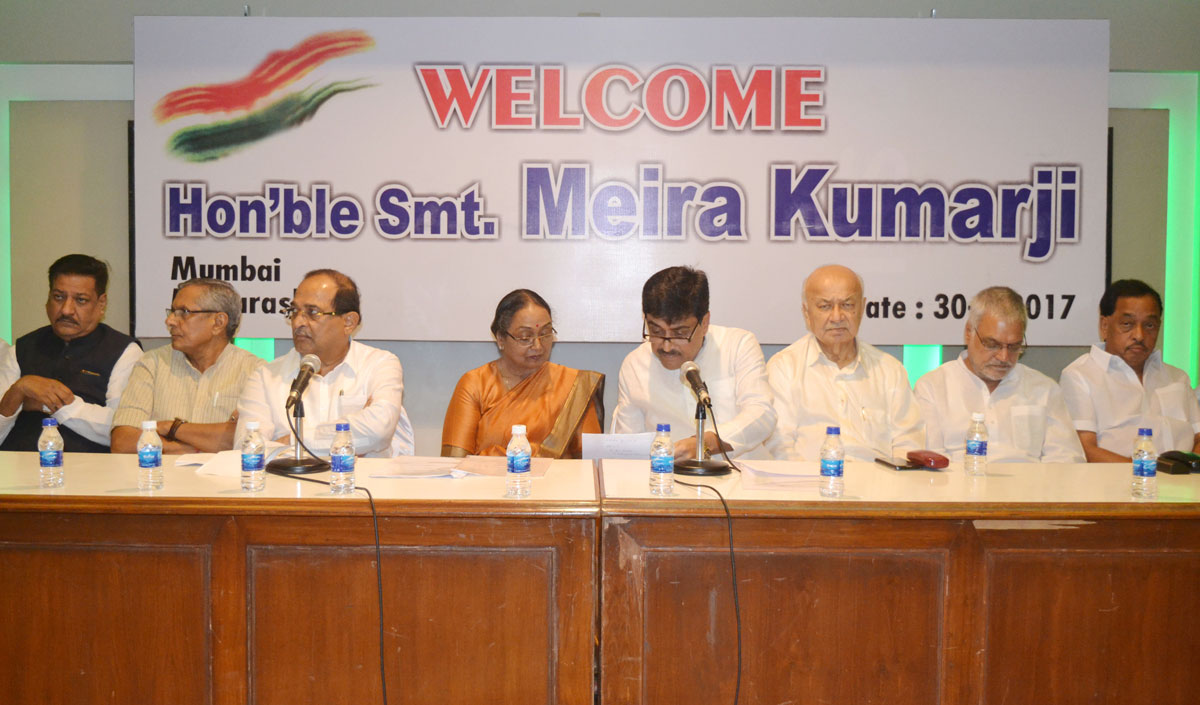 Hon.Presidential Candidate Ms.Meera Kumari Press Conference & Meeting with all opposition Party Leaders at Y.B.Chavan.