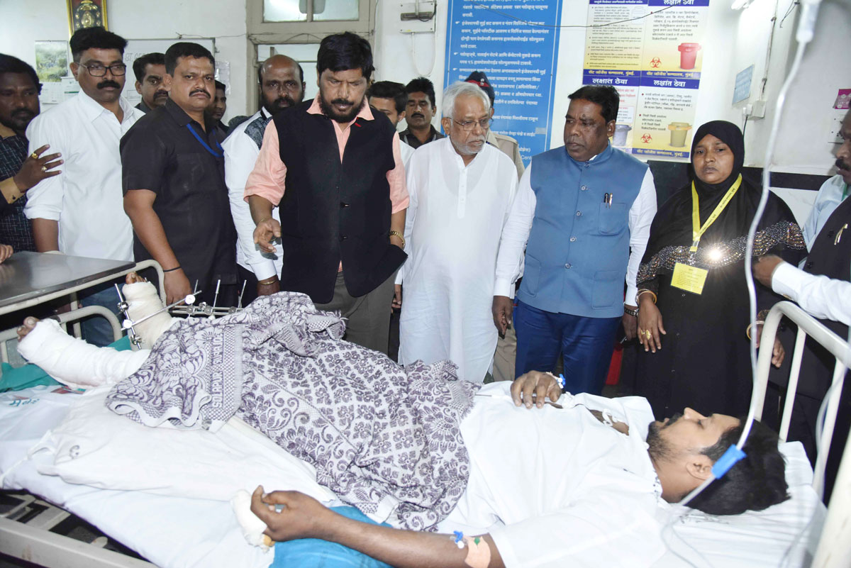 RPI Leader MOS Ramdas Athawale visited St. George Hospital & Bridge Collapse Spot CST Mumbai.