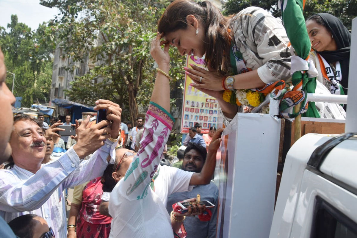 Mumbai North LS Congress-NCP Candidate Urmila Matondkar during her Election Campaign at Borivali.