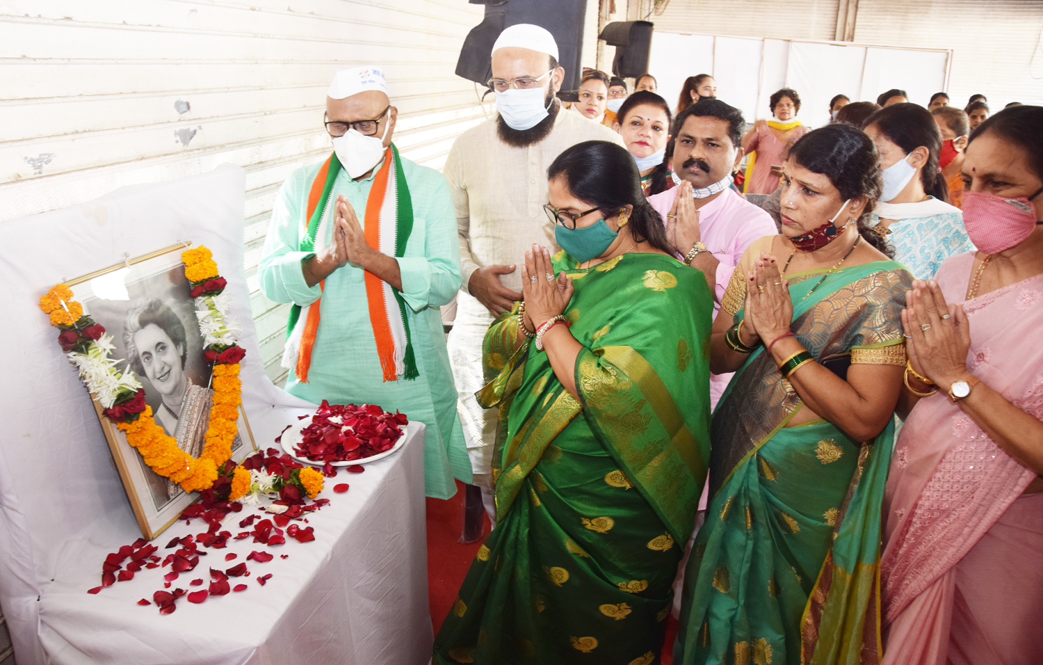 On the Birth Anniversary of Former PM,Smt. Indira Gandhi at Mumbai Congress Office Rajiv Gandhi Bhavan.
