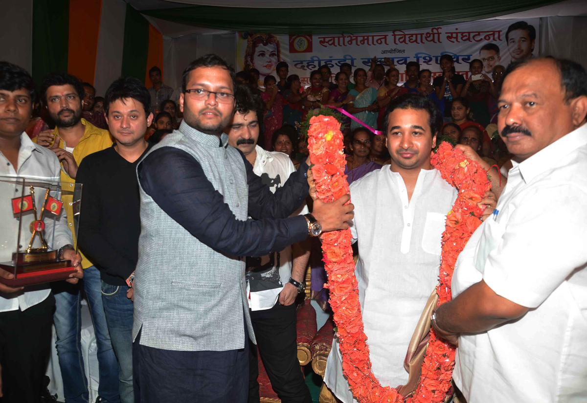 SWABHIMAAN SANGHATNA PRESIDENT NITESH NARAYANRAO RANE VISIT"S DAHI HANDI SARAV SHIBIR"S IN MUMBAI.