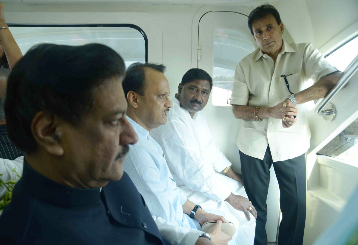 India's first" MONORAIL" inauguration in Mumbai by Chief Minister Prithviraj Chavan.