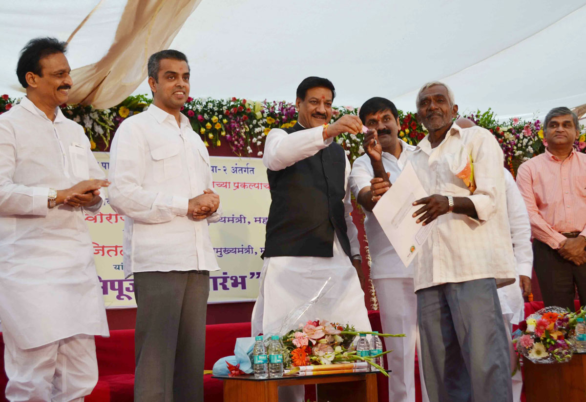 Mill Worker's Housing Project Bhoomi Poojan By Chief Minister Prithviraj Chavan At Century Mill Worli.