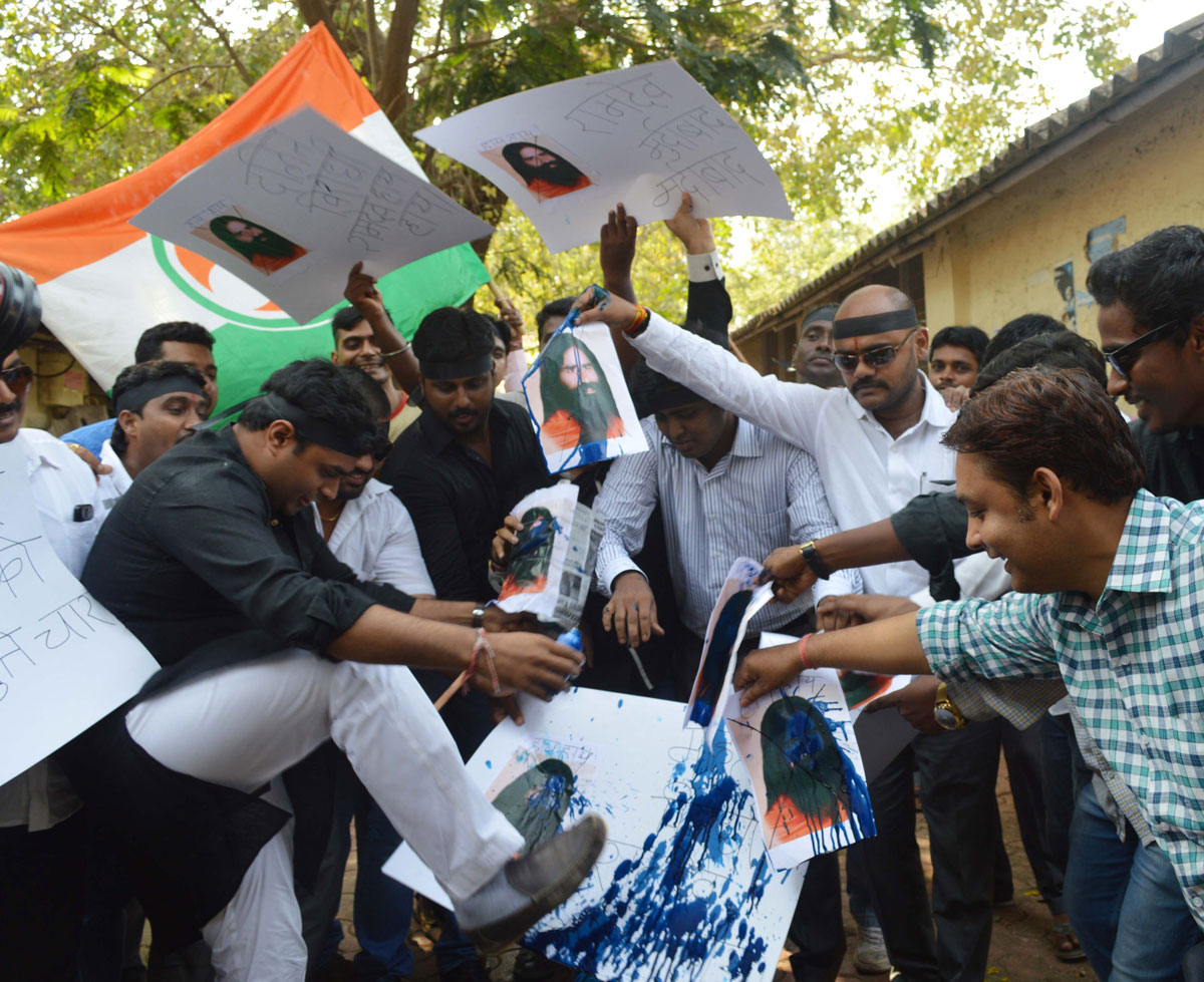 Mumbai Pradesh Youth Congress had organised a protest against Baba Ramdev.