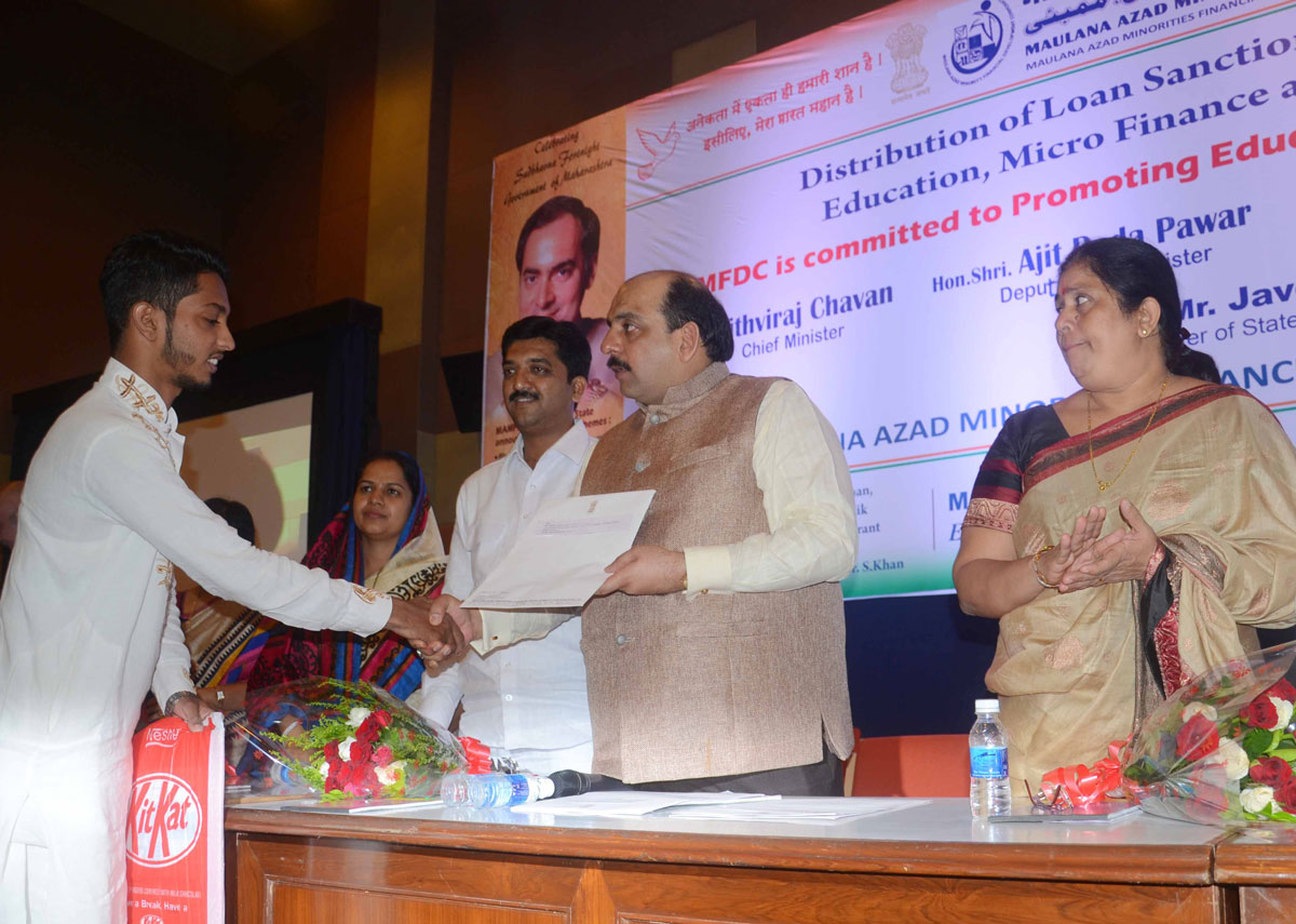 Maulana Azad Chairman Mos Rank Hon.Javed Shroff at Y.B.Chavan.