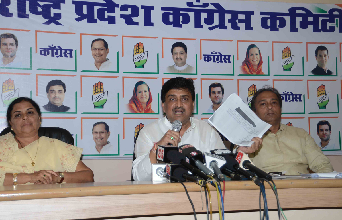 MPCC President Ashokrao Chavan During Press Conference at Gandhi Bhavan.