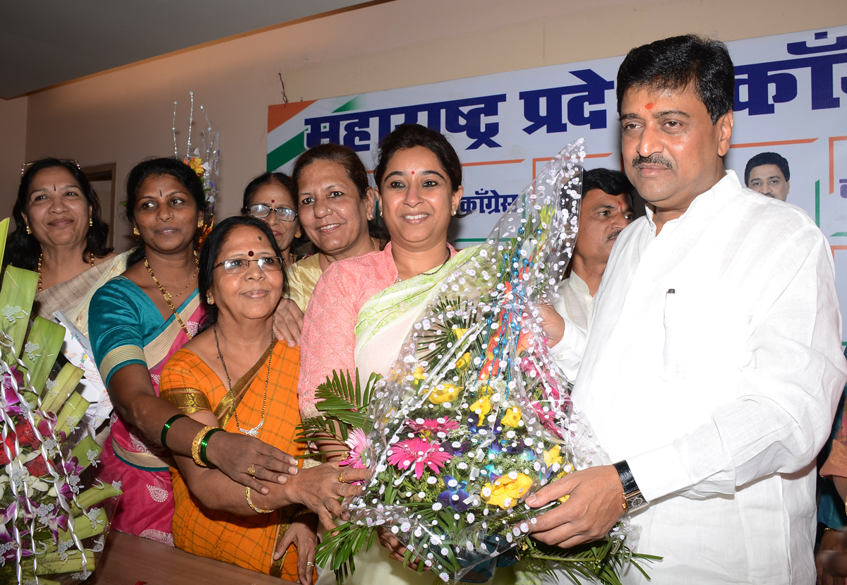 MPCC President Ashokrao Chavan on his Birthday at Gandhi Bhavan.