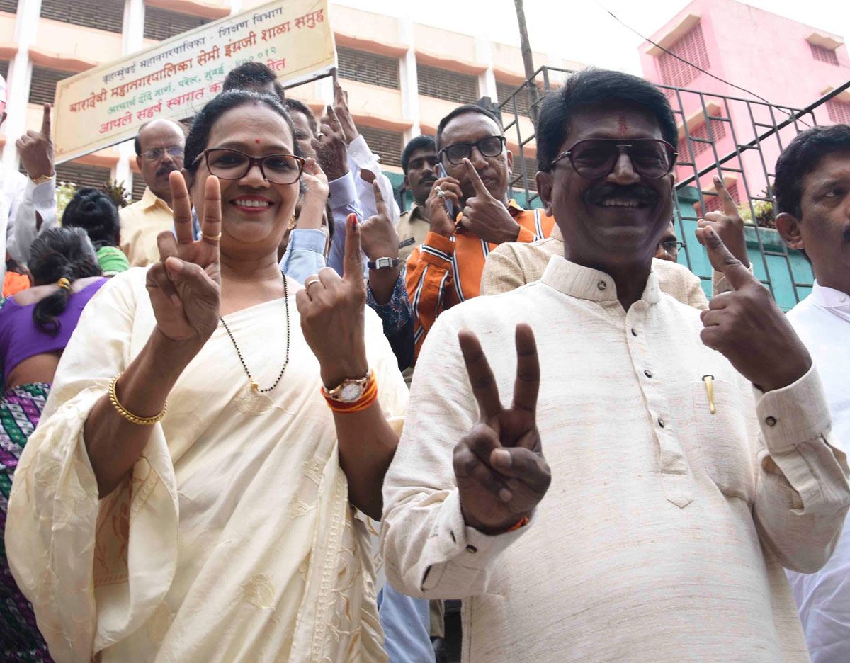 LS Candidate Arvind Sawant Cast Vote at Sewree,