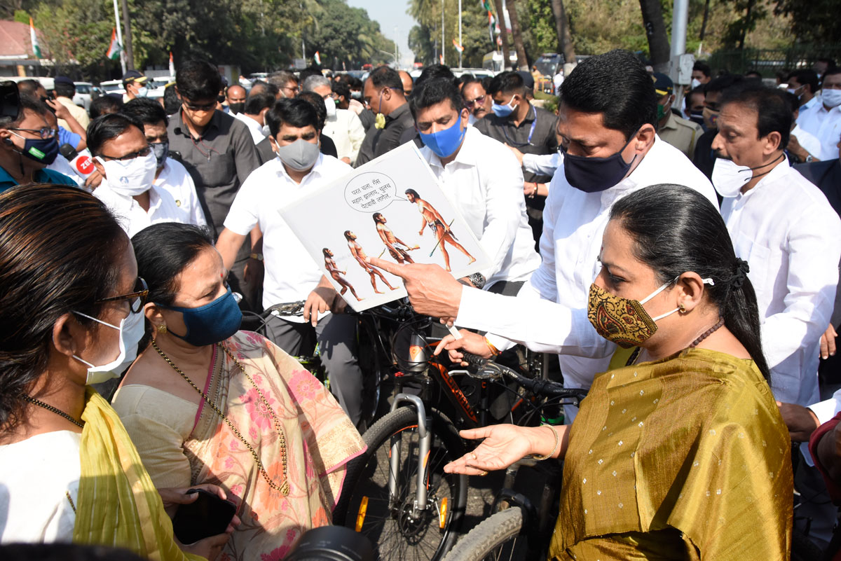 Protest Agitation by Congress Party Leaders Cycle Rally on Petrol-Diesel Price Hike rate at Vidhan Bhavan Mumbai on 1st Day of Budget Session 2021.