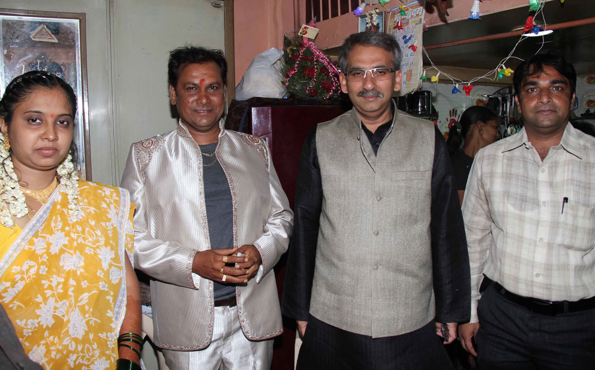 WEDDING & RECEPTION ANAND WITH SARIKA ON OCCASION MLA & STATE MINISTER STATUS AMIN PATEL AT MAZGAON.