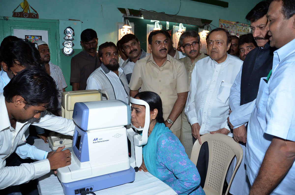 M.P.MILIND DEORA & KARM ORGANISED 78th FREE EYE CHECK-UP CAMP AT DONGRI IMAMWADA MUNICIPAL SCHOOL.