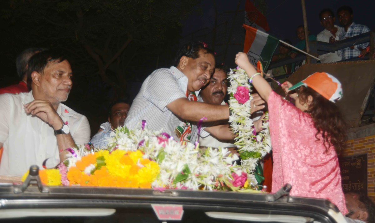 176-Bandra(E) Assembly Constituency Congress-NCP Candidate Narayanrao Rane Rally at Baheram Pada & Navpada Bandra.