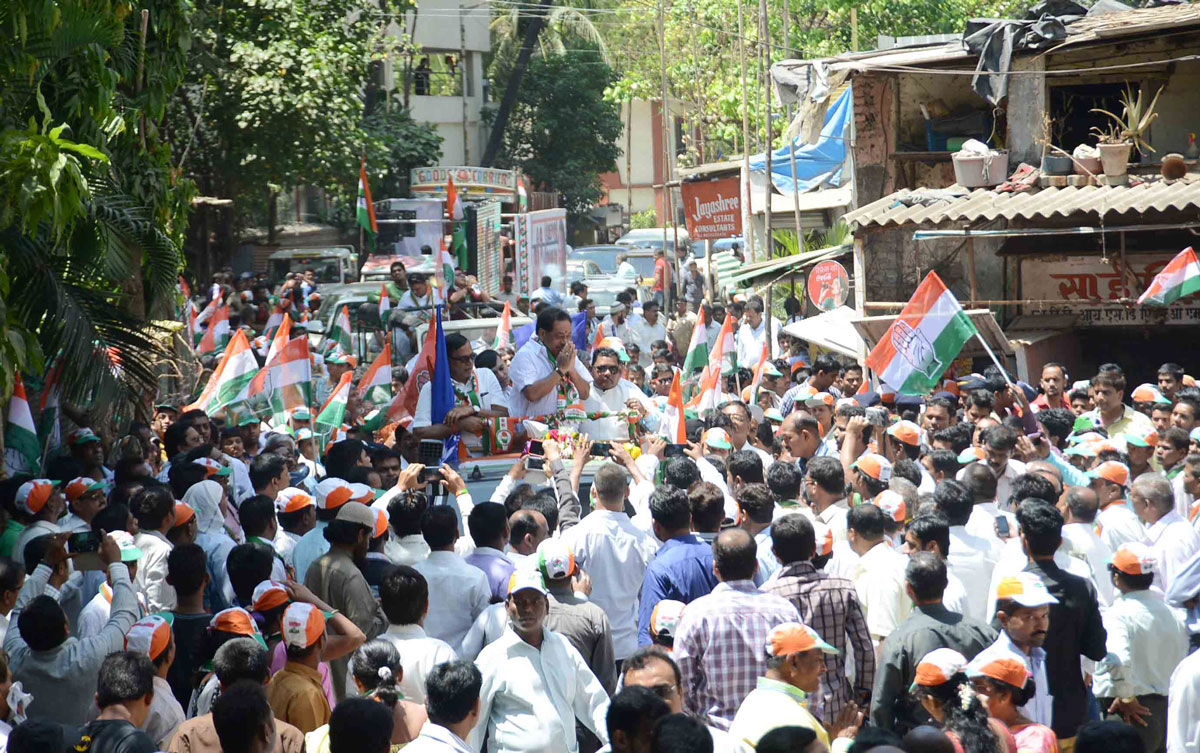 176-Bandra(E) Assembly Constituency Congress-NCP Candidate Narayanrao Rane Rally at Kalanagar MIG Colony to Vijay Nagar Bandra. new