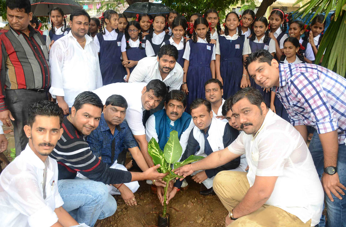 Tree Plantation Program by Rashtriya Majdoor Congress (INTUC) at Chunabhatti.
