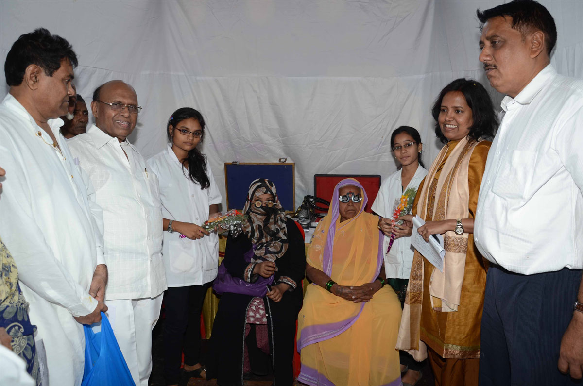 MP. EKNATH GAIKWAD BIRTHDAY CELEBRATION IN MUMBAI.