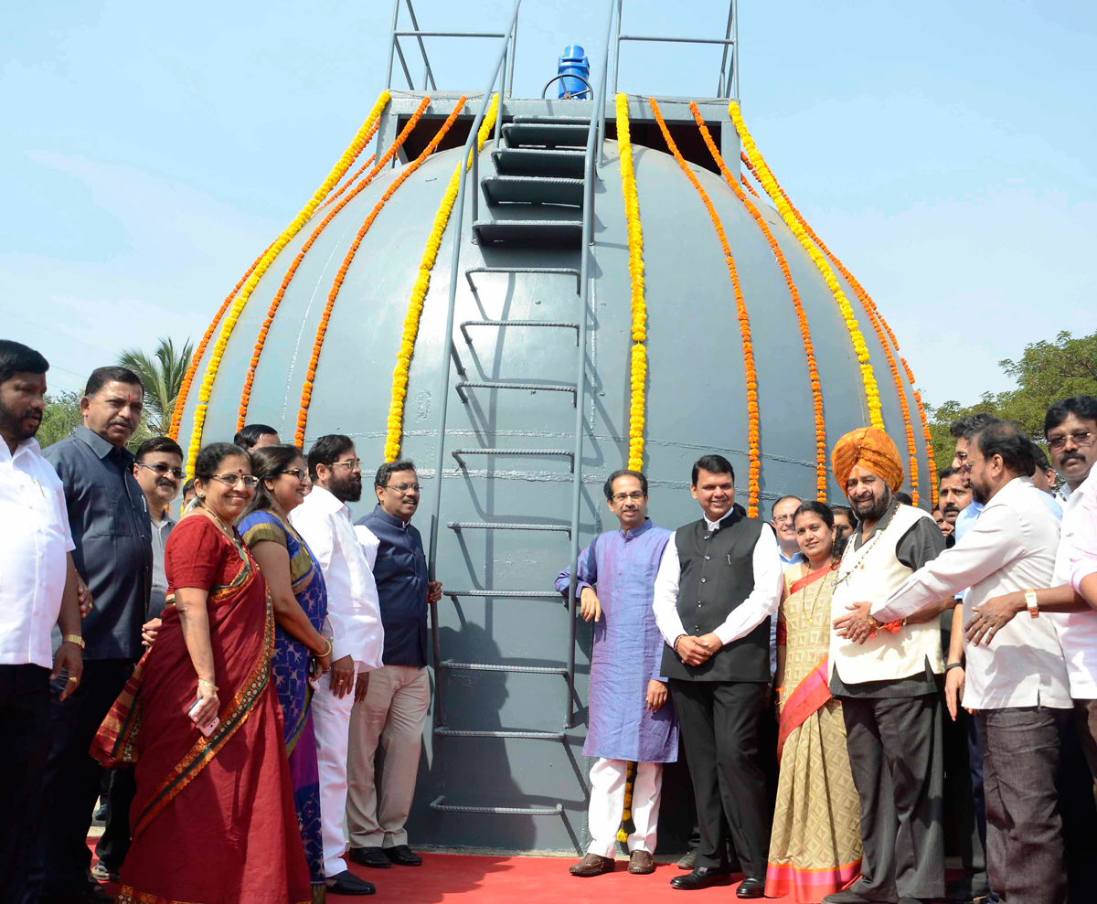 Chief Minister Devendra Fadnavis & Shivsena Chief Uddhav Thackarey inaugurates MCGM Water Project of Bhandup Complex Drinking Water Transmission Tunnel.