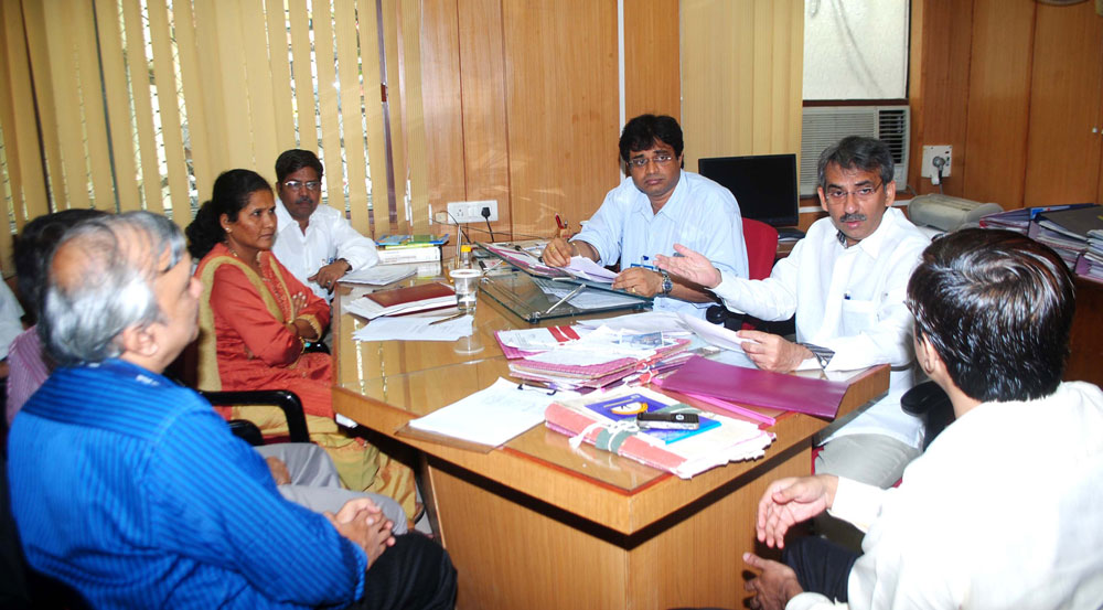 M.L.A.AMIN PATEL AT B.M.C.OFFICE "E"WARD