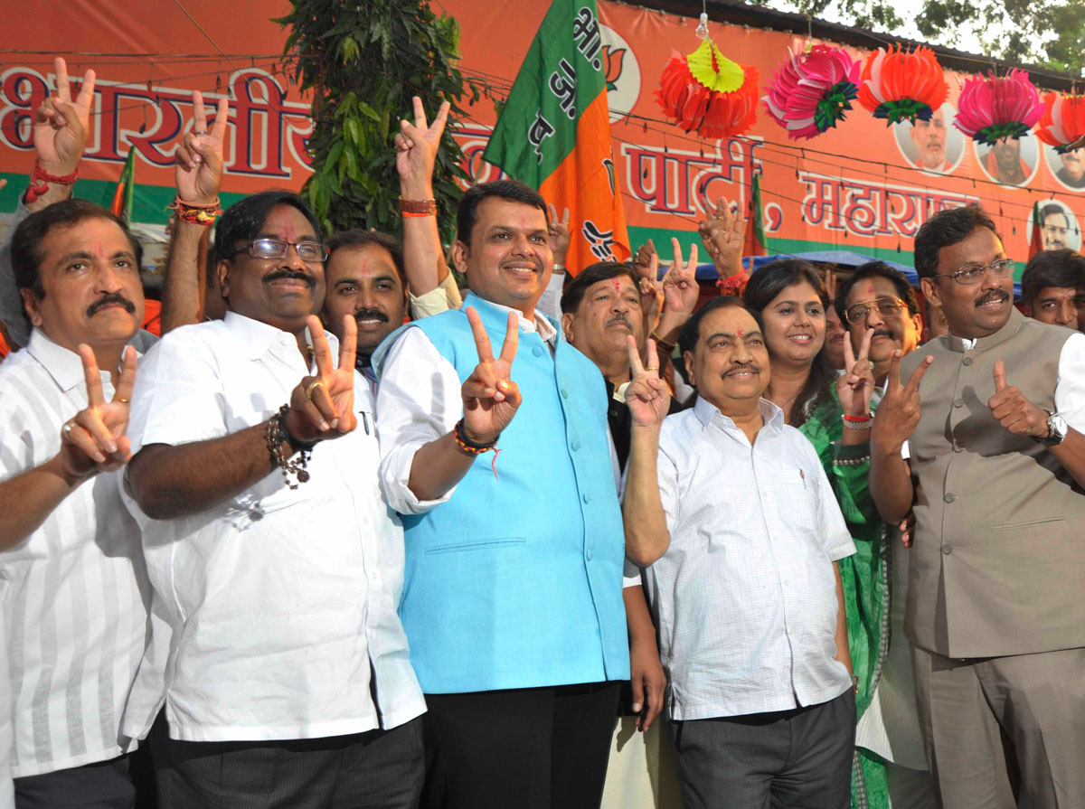 BJP Leaders at BJP Mumbai Pradesh Karyalaya Nariman Point.