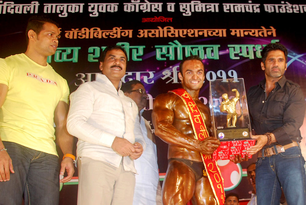 MINISTER FOR TEXTILE & GUARDIAN MINISTER MUMBAI (SUB) & CINE STAR SUNIL SHETTY.