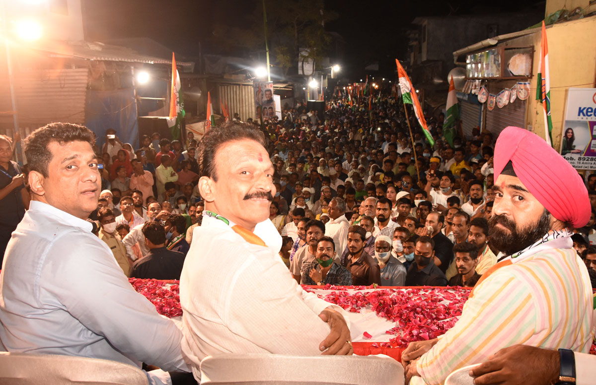 "à¤®à¤¾à¤à¥€ à¤®à¥à¤‚à¤¬à¤ˆ à¤®à¤¾à¤à¥€ à¤•à¤¾à¤à¤—à¥à¤°à¥‡à¤¸" à¤­à¤µà¥à¤¯ à¤ªà¤¦à¤¯à¤¾à¤¤à¥à¤°à¤¾ à¤µ à¤¸à¤­à¤¾ à¤®à¤¾à¤²à¤µà¤£à¥€ à¤®à¤¾à¤²à¤¾à¤¡.