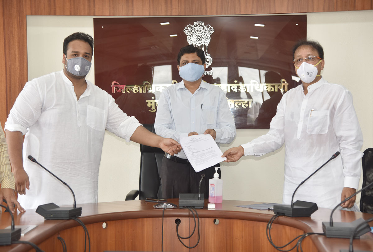 Bandra East Assembly MLA Zeeshan Siddique & Ex.Min & MLA Baba Siddique with Delegation Meets Commissioner at Collector Office Bandra.