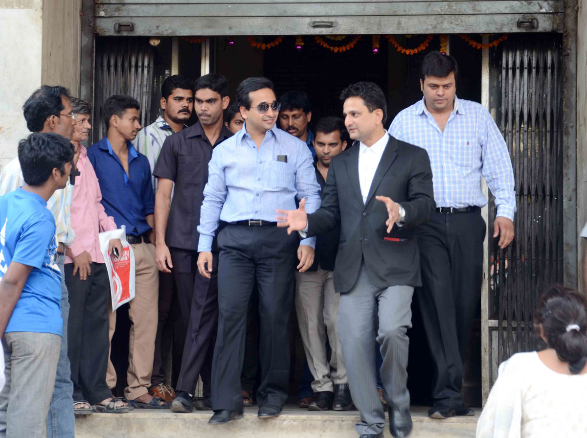 Swabhimaan Sanghatna President Nitesh Narayanrao Rane At Bandra Court.