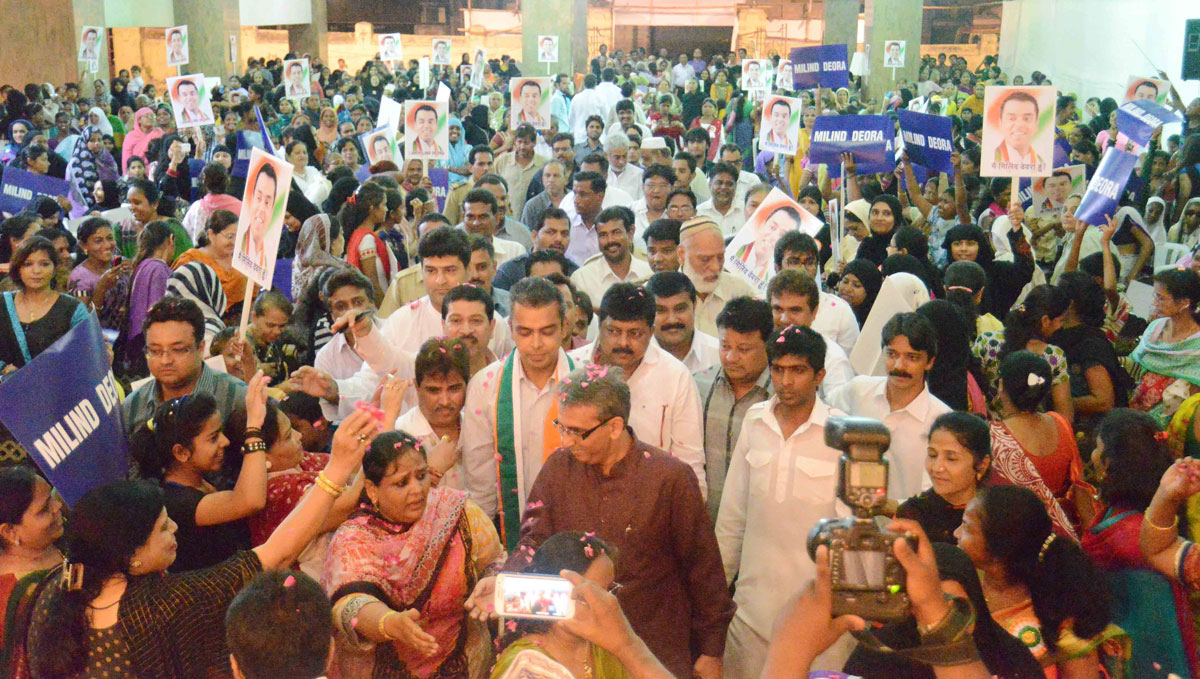 Congress-NCP South Mumbai MP.Candidate Milind Deora in Mumbadevi Assembly Congress Womens Meet 2014 at Kaisar Baugh Dongri.