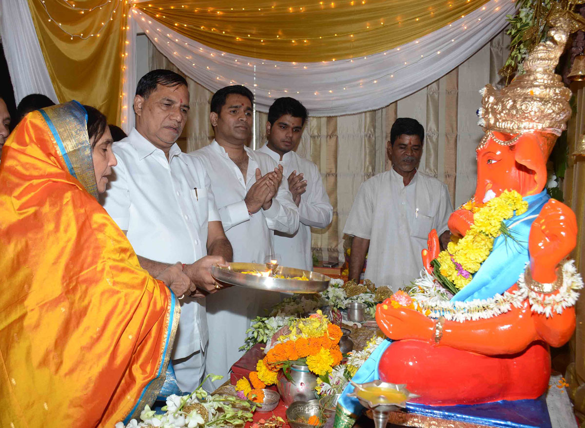 GANPATI BAPPA MOORYA !!!