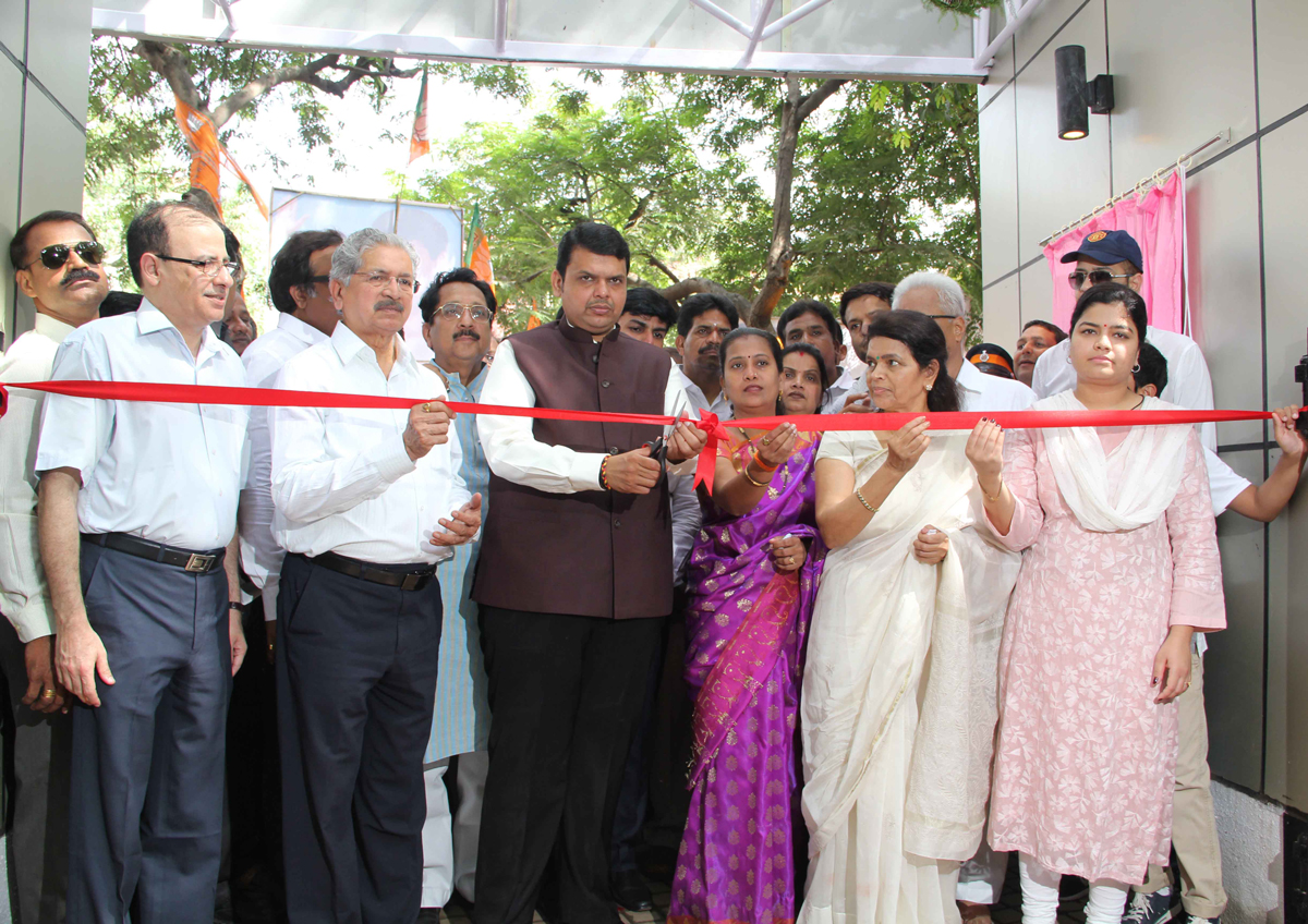 Chief Minister Devendra Fadnavis Inaugurates Pramodji Mahajan Kala Kendra at Dadar.