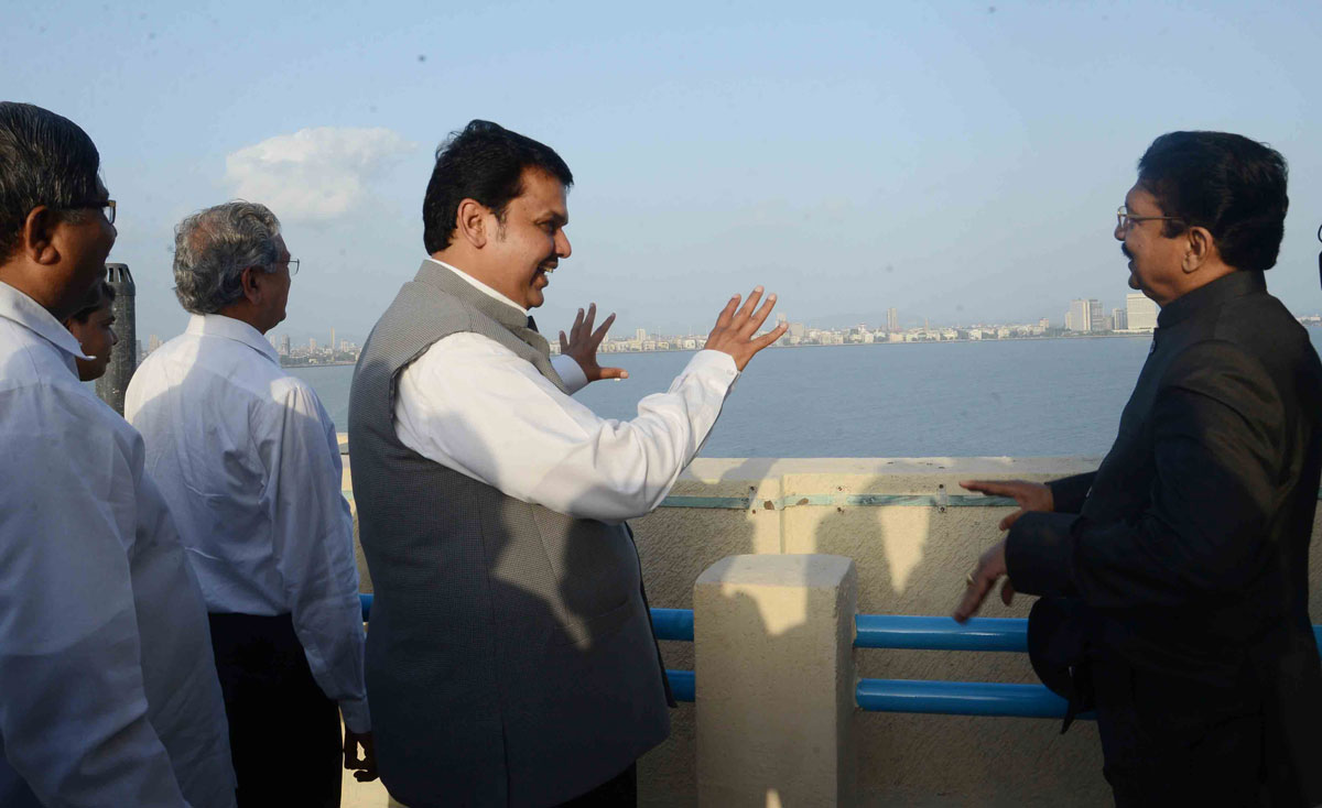 Maharashtra State Governor Ch Vidyasagar Rao & Chief Minister Devendra Fadnavis Unveiled the Newly constructed 14-Storey Building for the Governor's Staff at Raj Bhavan.