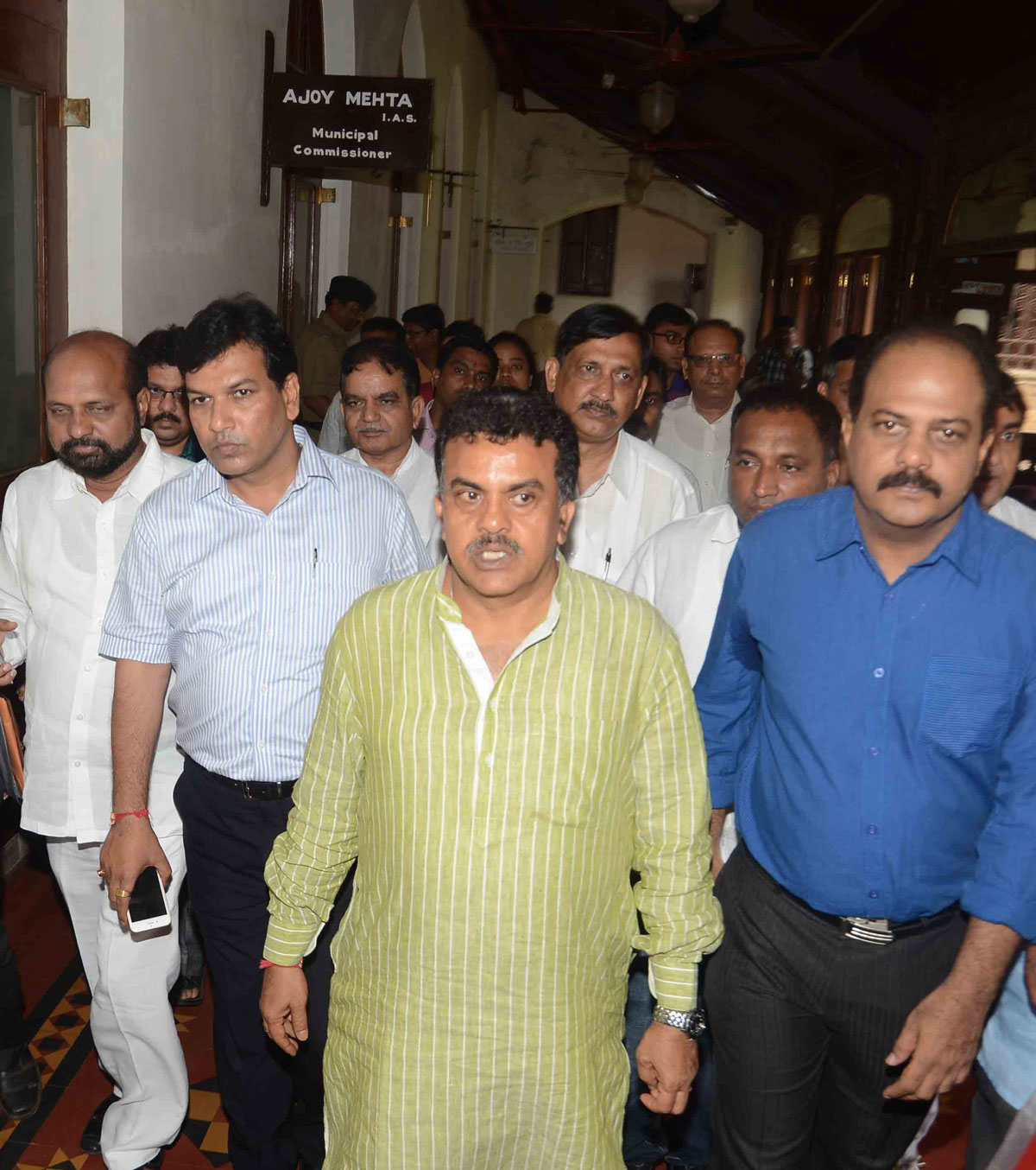 MRCC President Sanjay Nirupam meets BMC Commissioner Ajoy Mehta at BMC Head Ofice Azad Maidan.