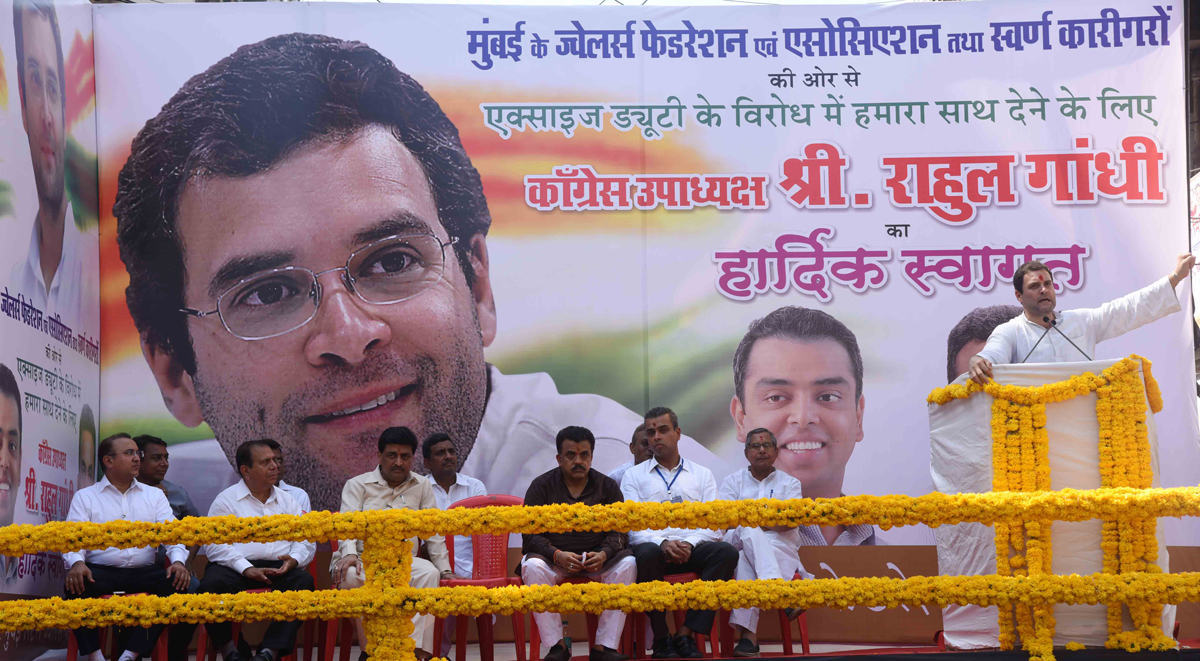 Vice-President of the Indian National Congress Leader Rahul Gandhi Meets Jewellers at Zaveri Bazaar in Mumbai.