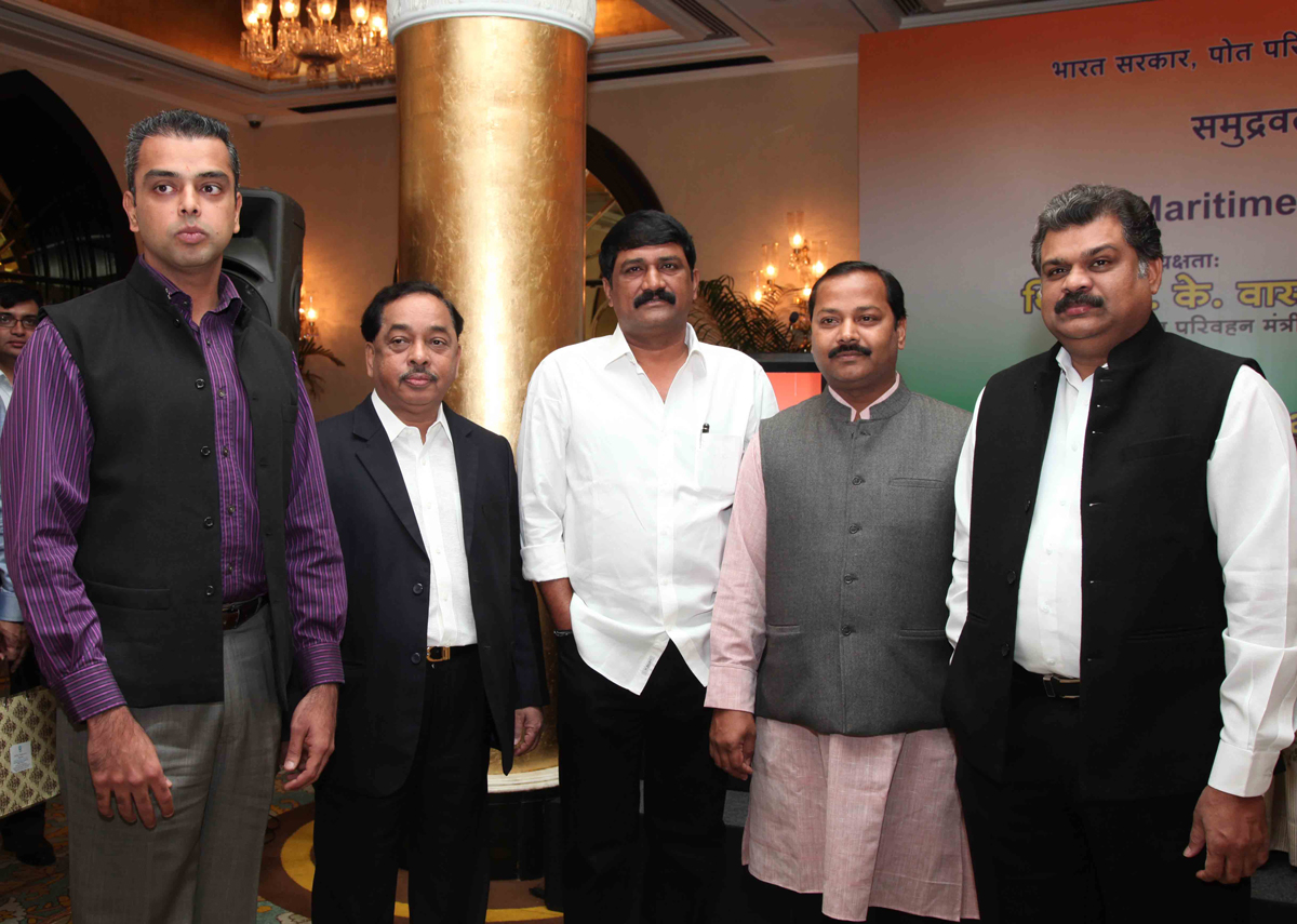 UNION MINISTER G.K.WASAN, MINISTER NARAYANRAO RANE, UNION MINISTER OF STATE MILIND DEORA IN 14th MARITIME STATES DEVELOPMENT COUNCIL MEETING AT TAJ HOTEL.