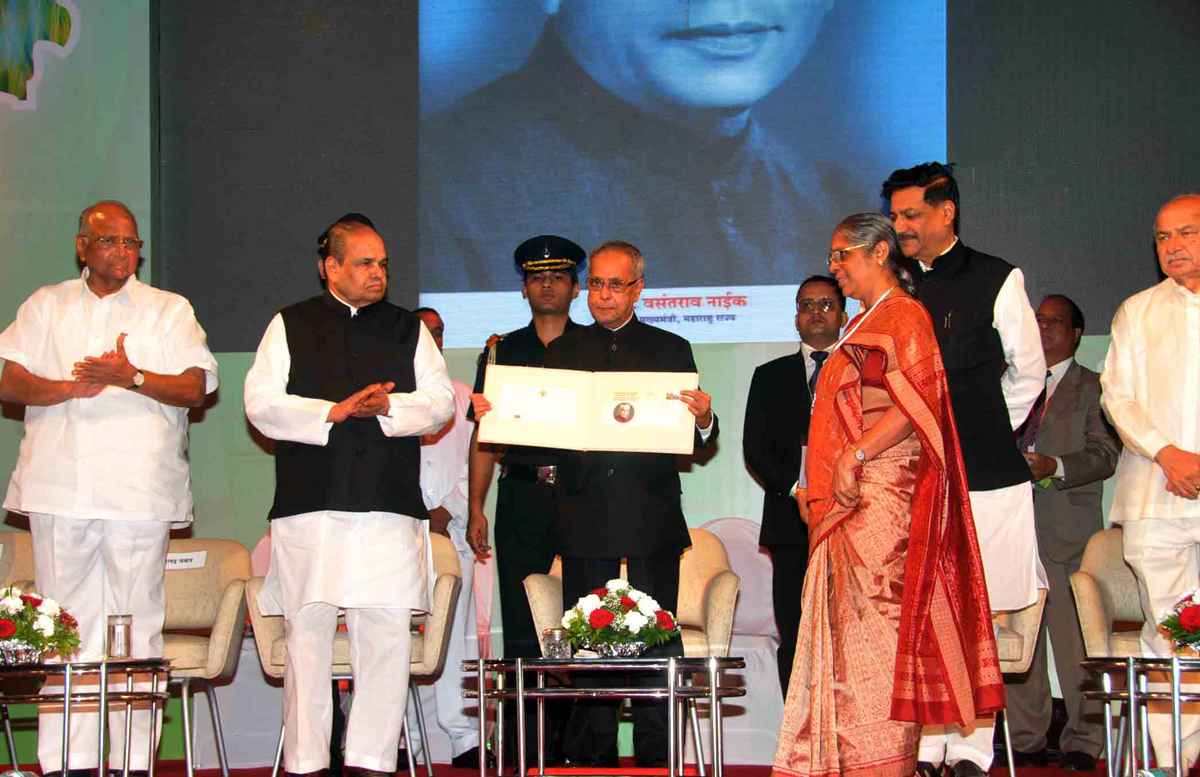 HON.PRESIDENT OF INDIA SHRI.PRANAB MUKHERJEE IN MUMBAI AT Y.B.CHAVAN CENTER.