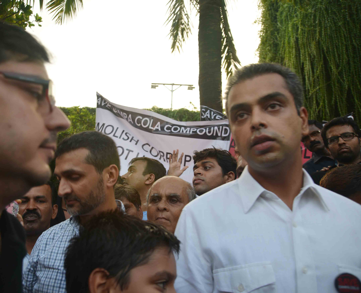 PROTEST !!!! "SAVE CAMPA COLA COMPOUND" AT MARINE DRIVE.