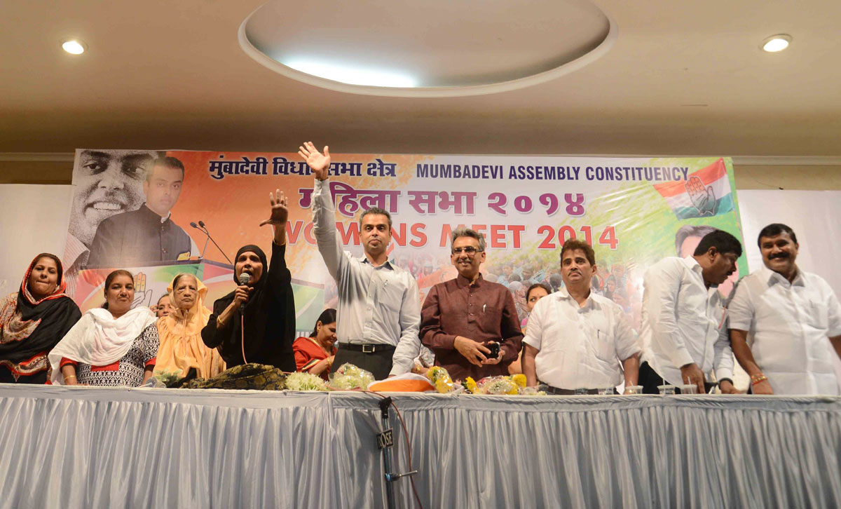 Congress-NCP South Mumbai MP.Candidate Milind Deora in Mumbadevi Assembly Congress Womens Meet 2014 at Kaisar Baugh Dongri.