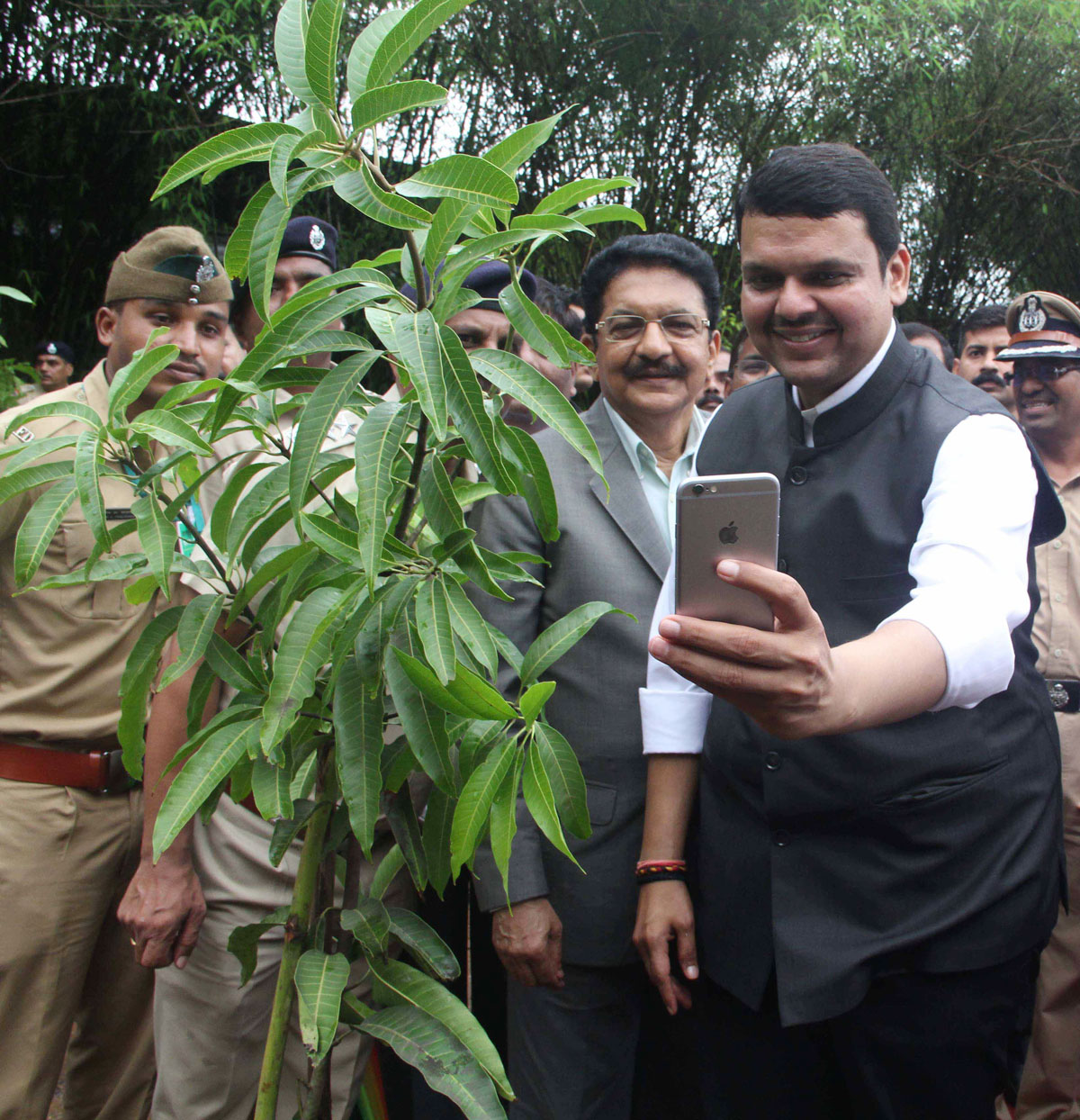 Flagging Off 2 Crores Tree Plantation Drive at Sion.