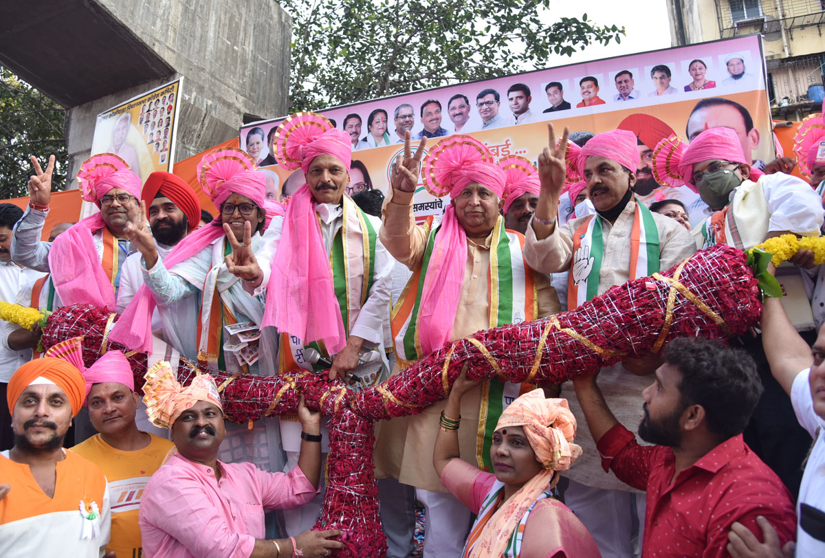 "à¤®à¤¾à¤à¥€ à¤®à¥à¤‚à¤¬à¤ˆ à¤®à¤¾à¤à¥€ à¤•à¤¾à¤à¤—à¥à¤°à¥‡à¤¸" à¤­à¤µà¥à¤¯ à¤ªà¤¦à¤¯à¤¾à¤¤à¥à¤°à¤¾ à¤¸à¤¾à¤¯à¤¨ à¤•à¥‹à¤³à¥€à¤µà¤¾à¤¡à¤¾.