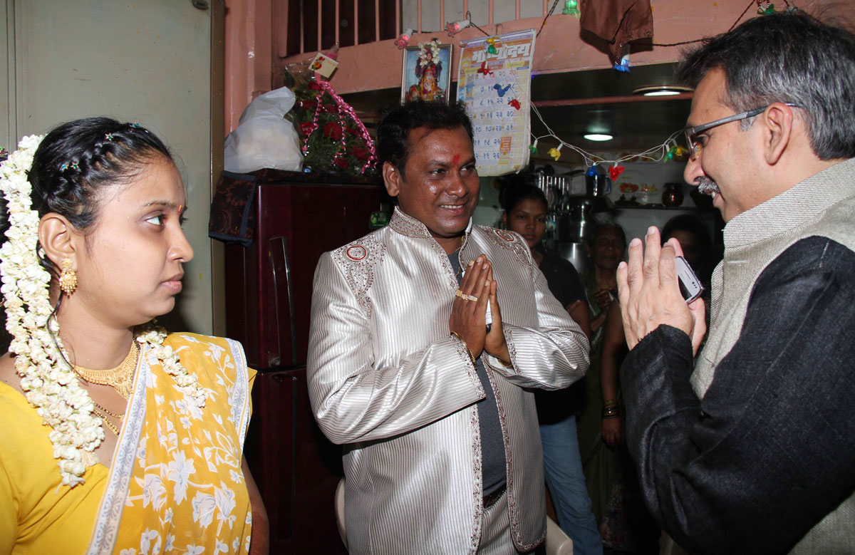 WEDDING & RECEPTION ANAND WITH SARIKA ON OCCASION MLA & STATE MINISTER STATUS AMIN PATEL AT MAZGAON.