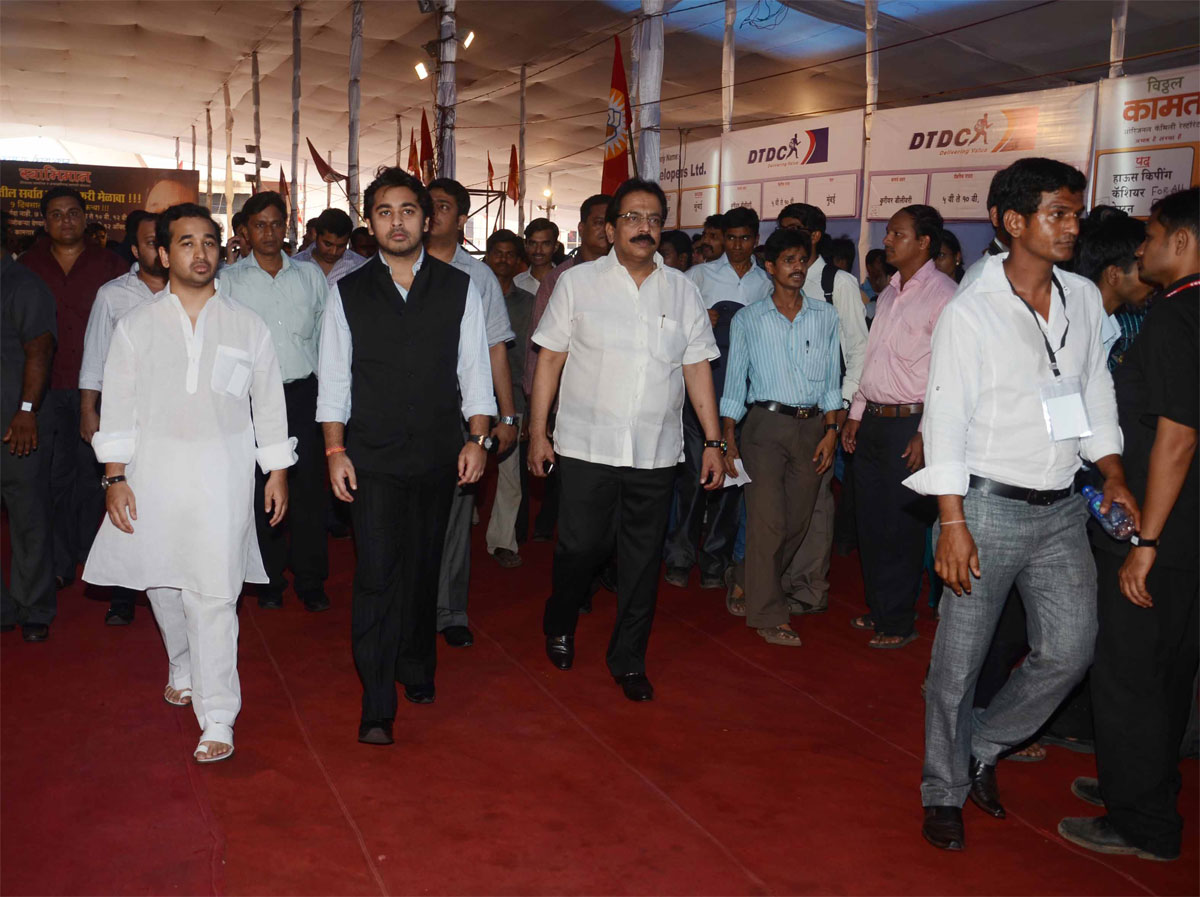 JOB FAIR ORGANIZED BY SWABHIMAN SANGHATNA PRESIDENT NITESH NARAYANRAO RANE AT KAMGAR MAIDAN ELPHISTON ROAD.