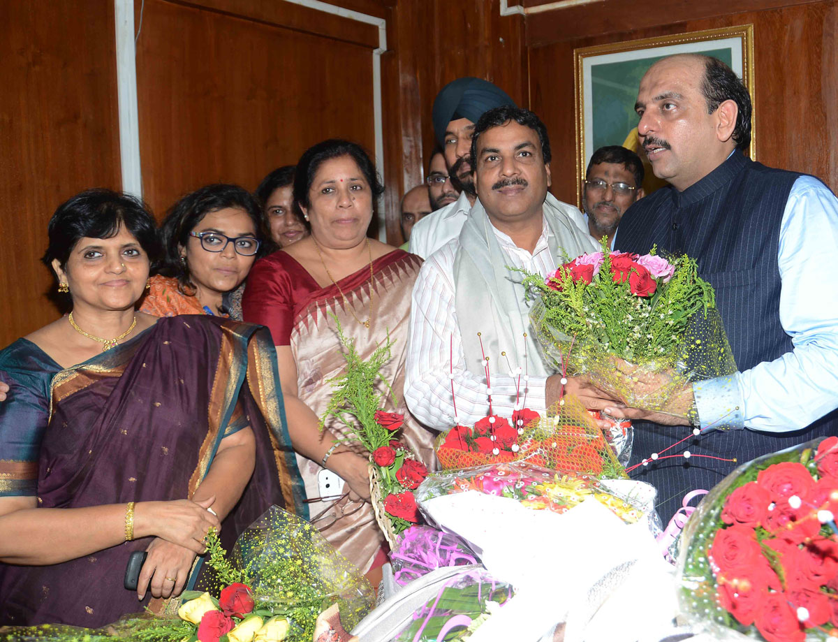 Minority Commission Maulana Azad Chairman Javed Shroff Taking Charge.