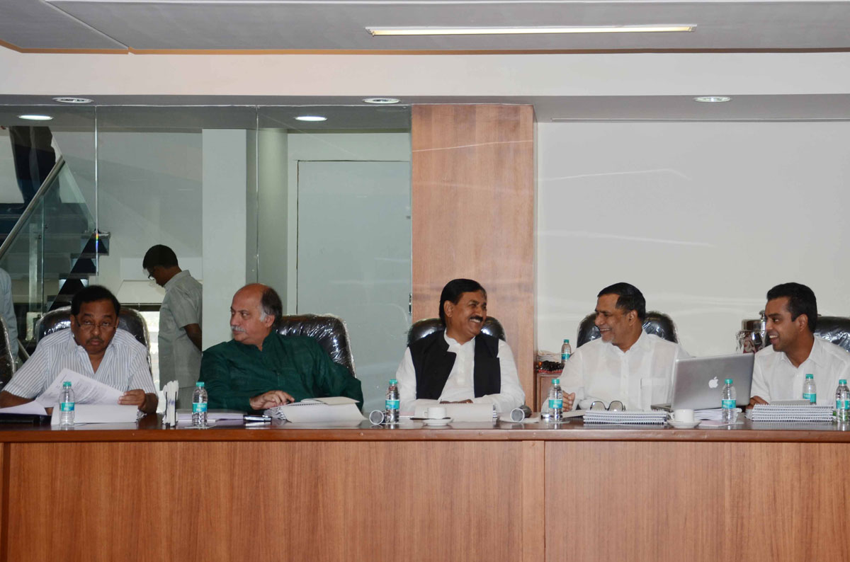 CONGRESS PARLIAMENTARY BOARD MEETING FOR BMC ELECTION AT ADMINISTRATIVE BUILDING OF SARDAR VALLABHAI PATEL INDOOR SATDIUM AT HAJI ALI.