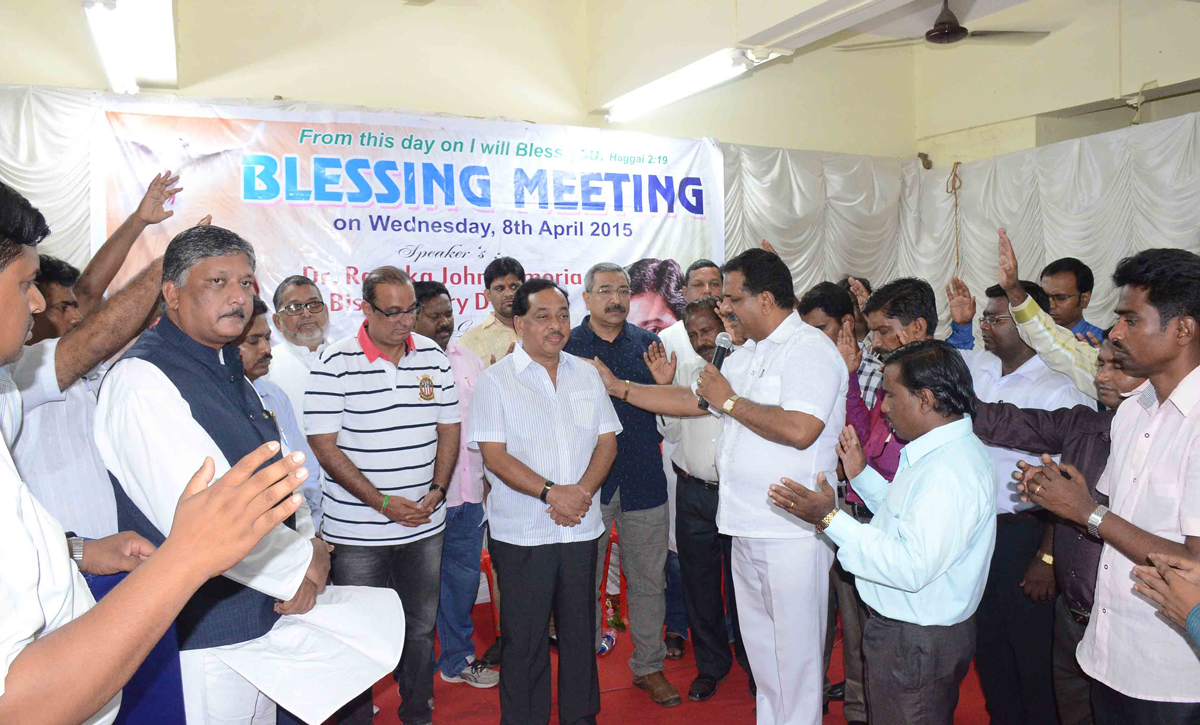 Christian Community Program in Support Of 176-Bandra(E) Assembly Constituency Congress-NCP Candidate Narayanrao Rane at Govt.Colony Bandra.