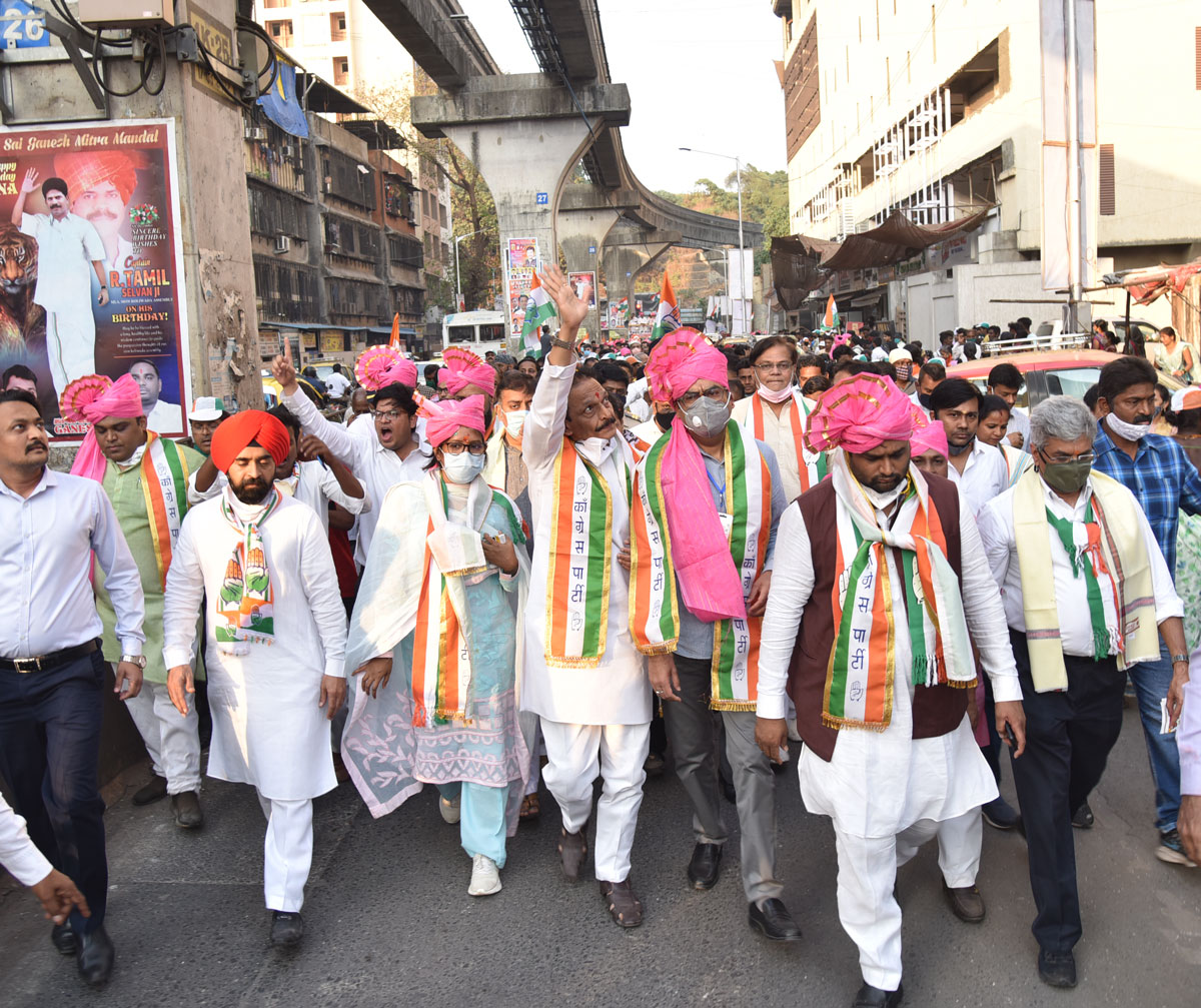 "à¤®à¤¾à¤à¥€ à¤®à¥à¤‚à¤¬à¤ˆ à¤®à¤¾à¤à¥€ à¤•à¤¾à¤à¤—à¥à¤°à¥‡à¤¸" à¤­à¤µà¥à¤¯ à¤ªà¤¦à¤¯à¤¾à¤¤à¥à¤°à¤¾ à¤¸à¤¾à¤¯à¤¨ à¤•à¥‹à¤³à¥€à¤µà¤¾à¤¡à¤¾.