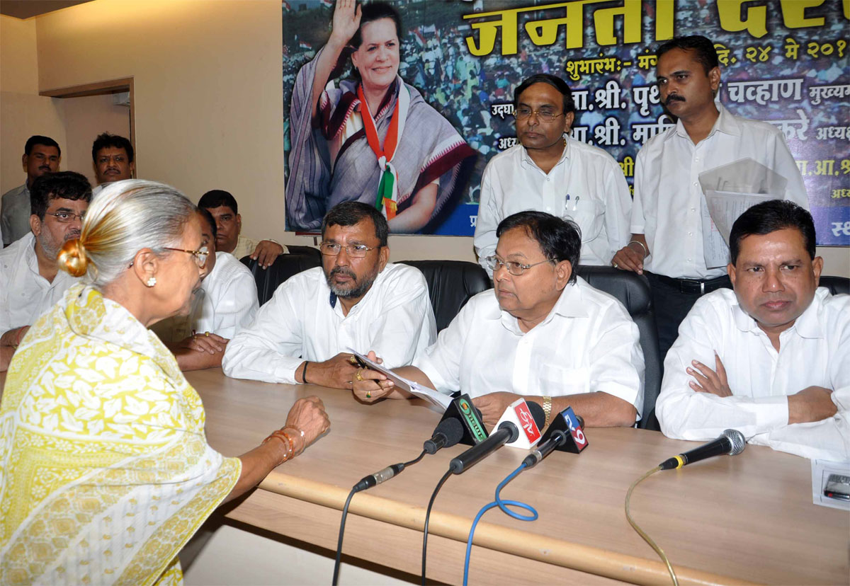 MINISTER DR. PATANGRAO KADAM IN JANTA DARBAR AT GANDHI BHAVAN.