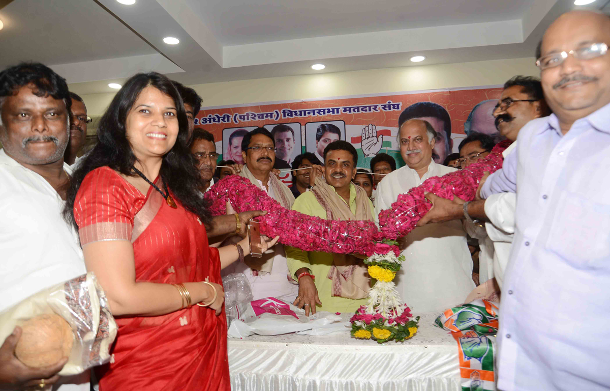 Congress Leader's Sanjay Nirupam & Gurudas Kamat at Andheri .