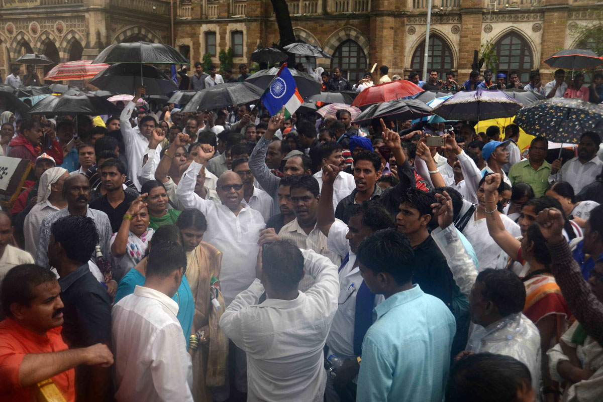 "Halla Bol" Maha Morcha Protest Rally in Mumbai against Demolition of Buddhabhushan Press & Ambedkar Bhavan.