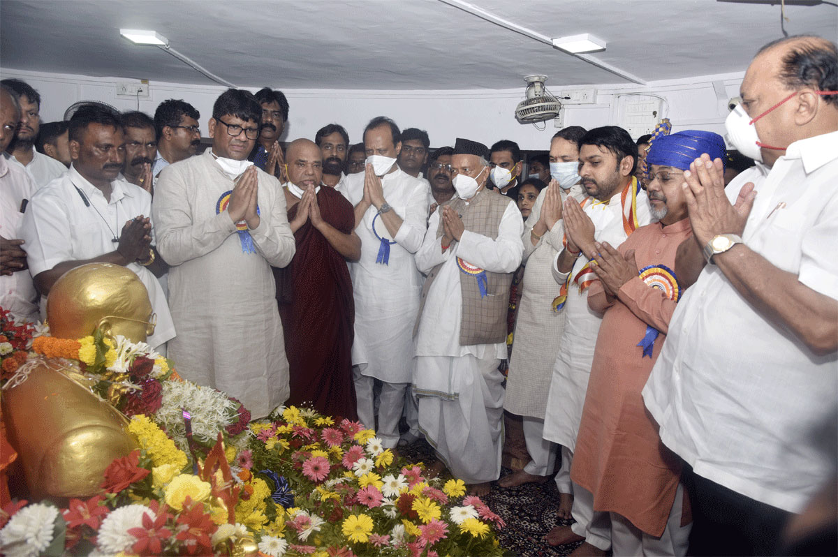 Leaders Paying Tribute to Bharatratna Mahamanav Dr. B.R. Ambedkar at Chaityabhoomi Dadar.