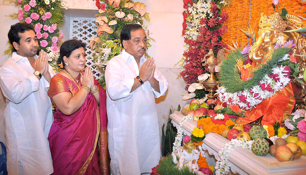 REVENUE MINISTER NARAYAN RANE AT KOKAN KANKAVLI.