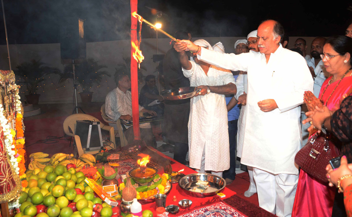 EX.UNION MINISTER & MP.GURUDAS KAMAT AT ANDHERI.